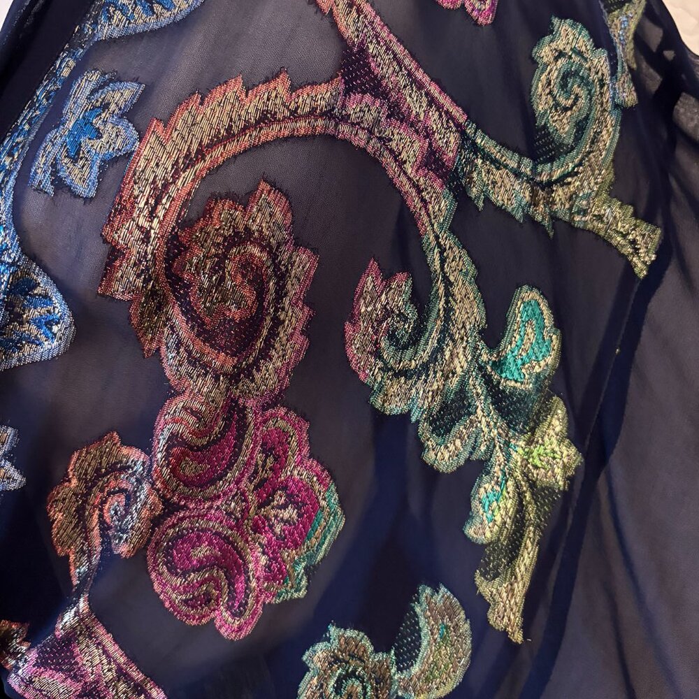 Victoria’s Secret. Vintage. Sheer Kimono-style Robe. - Picture 3 of 7